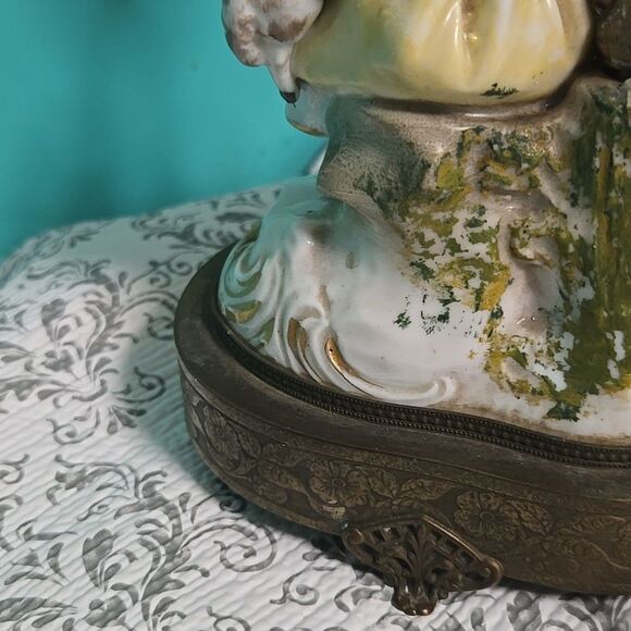 Antique Victorian Porcelain Lamp Courting Couple Sheep Grapes Boudoir Brass - Picture 9 of 11